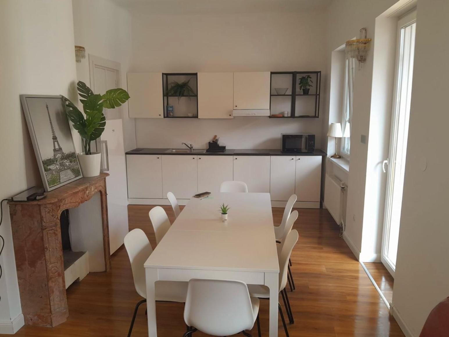 לובליאנה Rooms Miklosiceva מראה חיצוני תמונה
