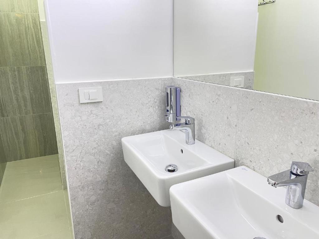 לובליאנה Rooms Miklosiceva מראה חיצוני תמונה